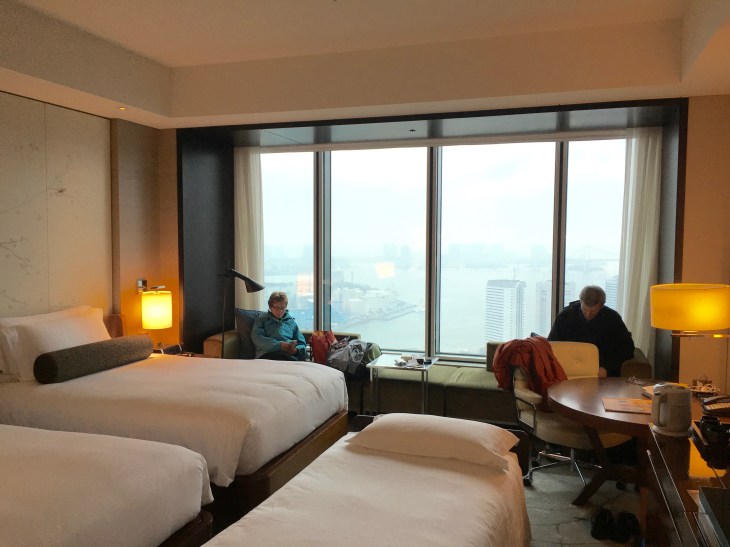 Conrad Tokyo room